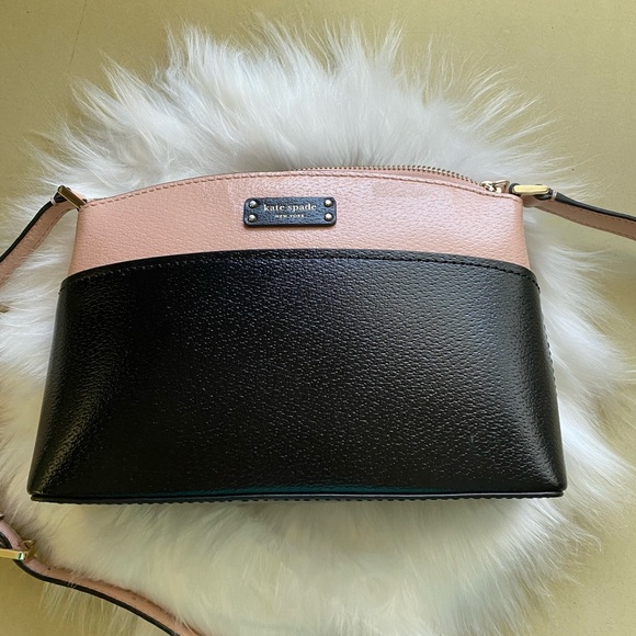 EUC Kate spade Jeanne color block crossbody pink/black - Picture 2 of 16